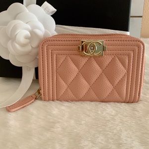 ✨Chanel Zippy Boy Light Pink ✨